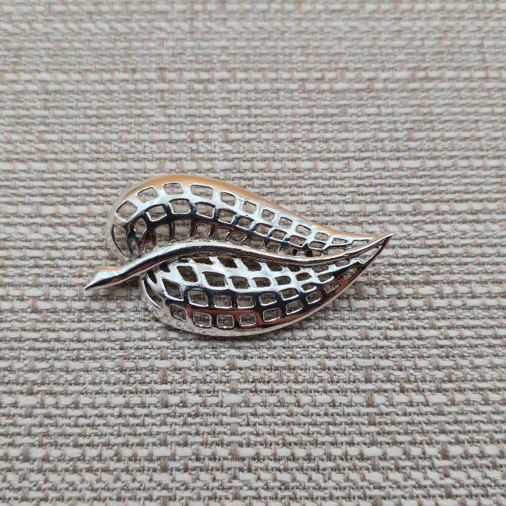 Sterling Silver Large Nature Leaf Pin Brooch B582